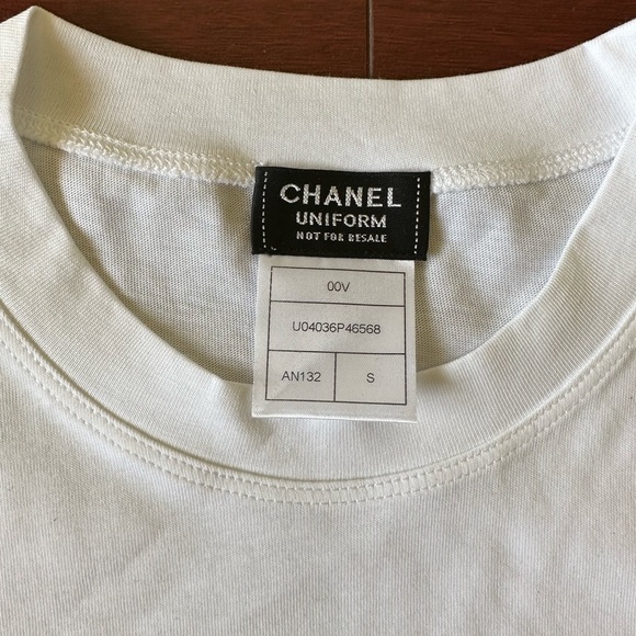 Authentic NWT CHANEL Top White Long T-shirt Tee Uniform New Logo Shirt Coco Sz S - Picture 3 of 6